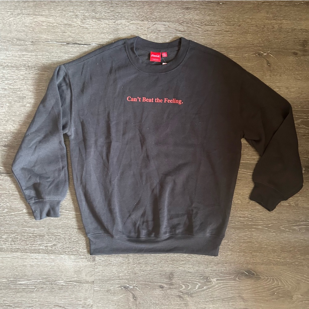 NWT XXS Coca Cola Dark Grey Polar Bear Crew Neck Sweater Cant Beat The Feeling